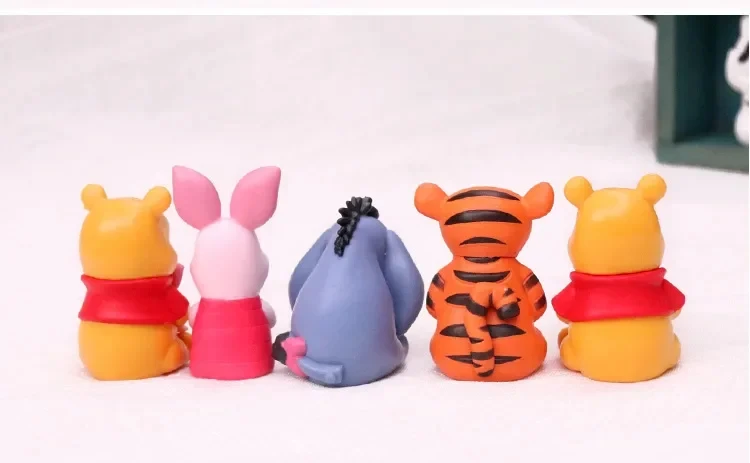 honey bear figure set back view of all figures