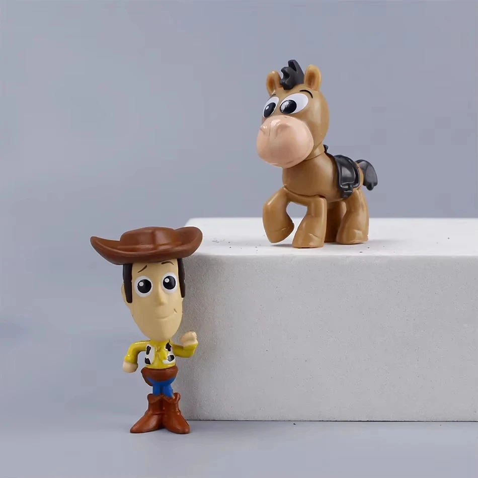 toy chest crew figure set cowboy and horse figures